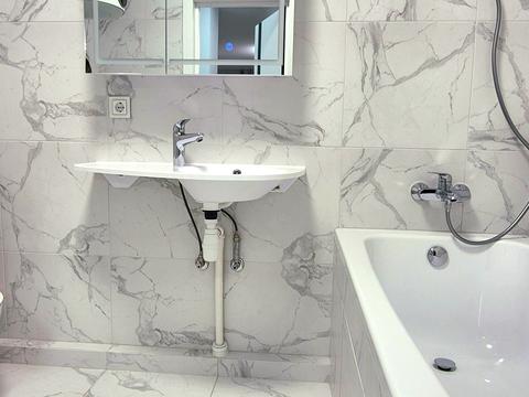 квартира за адресою Олександра Олеся вул., 3