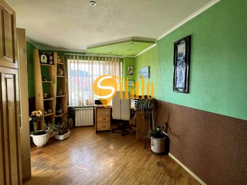 дом по адресу Строителей ул.