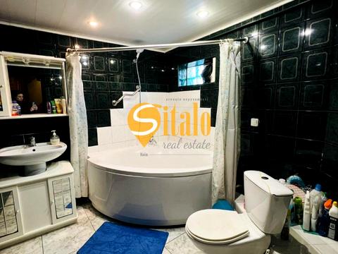 дом по адресу Строителей ул.