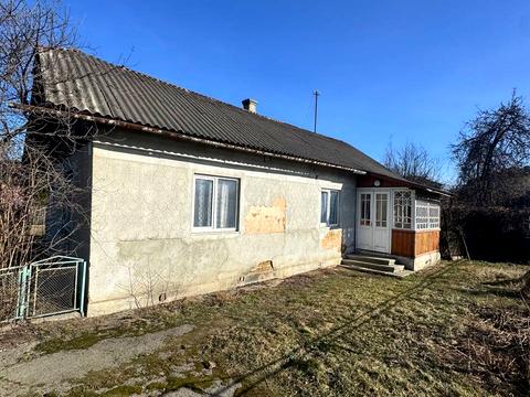 будинок за адресою с. Крихівці, Крихівецька, 71