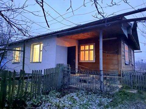 будинок за адресою Центральна вул.