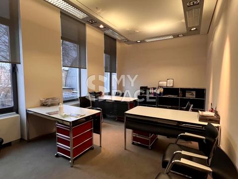 комерційна за адресою Студентська вул., 5-7