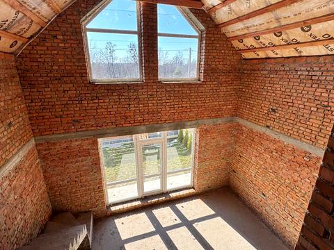 будинок за адресою Молодіжна вул., 80