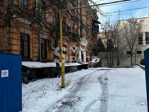 комерційна за адресою Ярославів Вал вул., 29Б