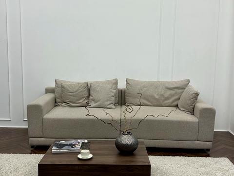 комерційна за адресою Степана Бандери вул., (Будинок 1)