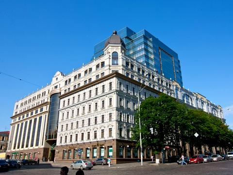 комерційна за адресою Київ, Богдана Хмельницького вул., 19-21