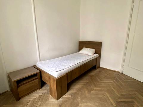 комната по адресу Львов, Князя Романа ул. (Ватутина), 9