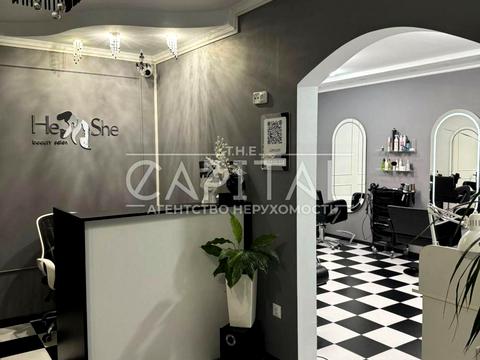 комерційна за адресою Київ, Братства Тарасівців вул. (Декабристів), 5