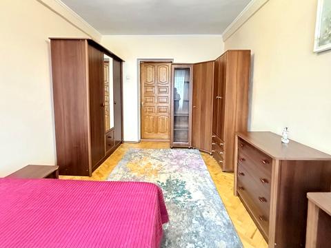 квартира за адресою Академіка Богомольця вул., 8-А