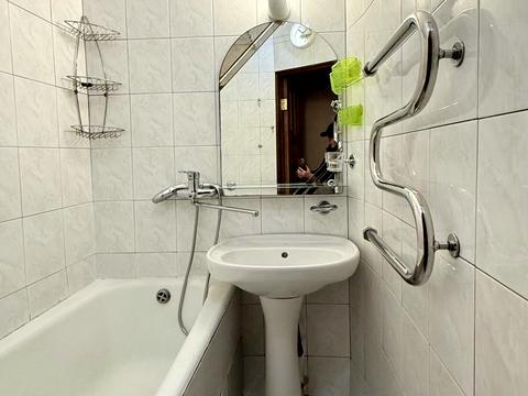 квартира за адресою Академіка Богомольця вул., 8-А