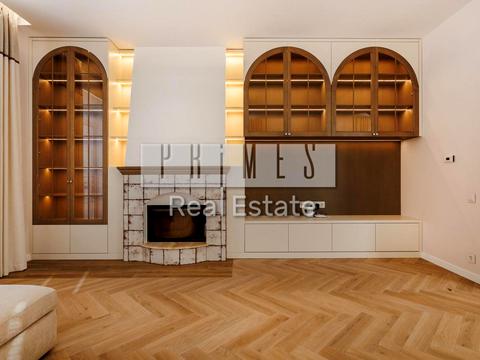 будинок за адресою Павла Загребельного вул. (Миколи Раєвського)