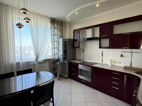 квартира за адресою Київ, Володимира Івасюка просп. (Героїв Сталінграду), 6-А