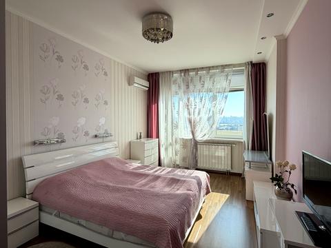 квартира за адресою Київ, Володимира Івасюка просп. (Героїв Сталінграду), 6-А