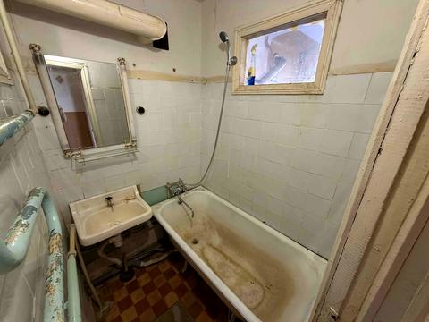 квартира за адресою Юліана Матвійчука вул. (), 145