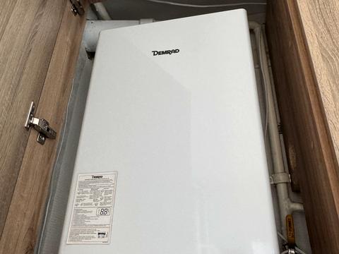 квартира за адресою Рівне, Андрія Мельника вул., 30