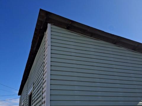 коммерческая по адресу Залізнична, 1а