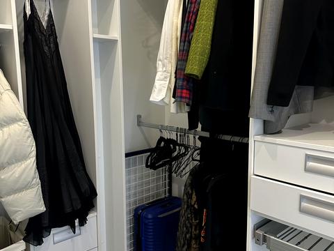 квартира за адресою Андрія Верхогляда вул. (Михайла Драгомирова), 16