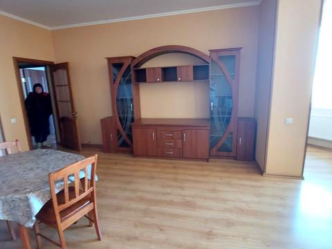 квартира за адресою Одеса, Середньофонтанська вул., 19в