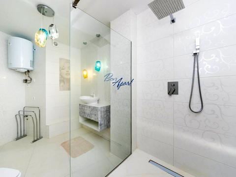 квартира за адресою Академіка Глушкова просп., 9-В