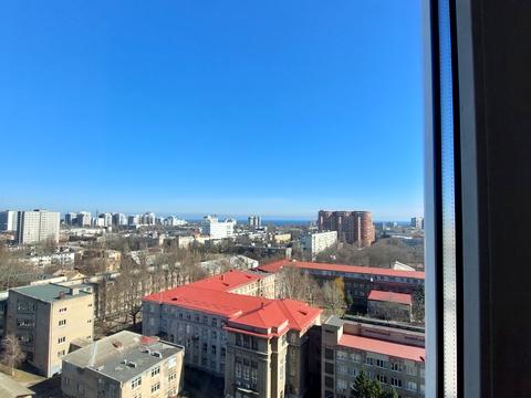 квартира за адресою Одеса, Середньофонтанська вул., 19в