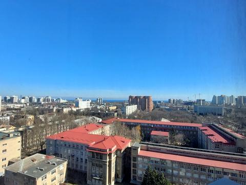 квартира за адресою Одеса, Середньофонтанська вул., 19в