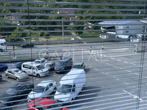 комерційна за адресою Пирогівський Шлях вул. (Червонопрапорна), 167-А