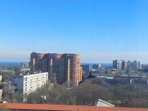 квартира за адресою Одеса, Середньофонтанська вул., 19в