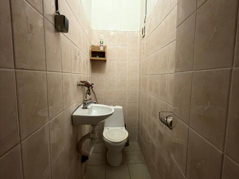 комерційна за адресою Лемківська вул., 14