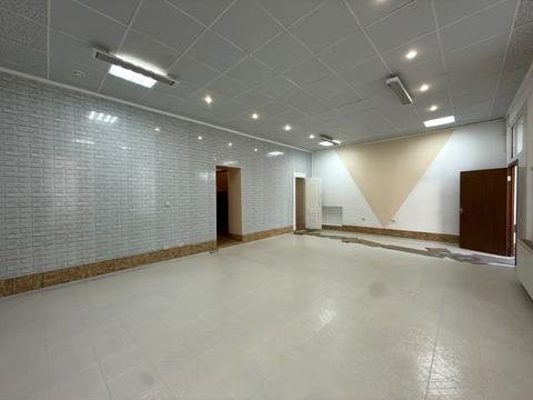 комерційна за адресою Лемківська вул., 14