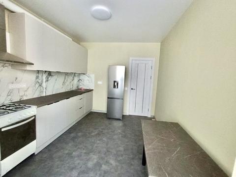 квартира по адресу Героев Небесной Сотни просп., (Будинок 14/2)