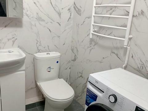 квартира по адресу Героев Небесной Сотни просп., (Будинок 14/2)