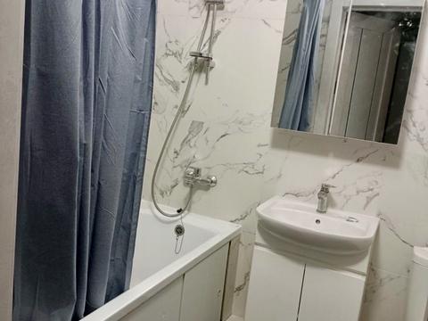 квартира по адресу Героев Небесной Сотни просп., (Будинок 14/2)