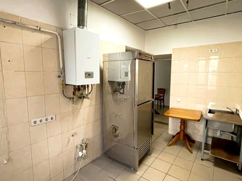 комерційна за адресою Святослава Караванського вул. (Жуковського), 35