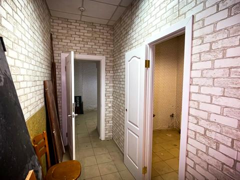 комерційна за адресою Святослава Караванського вул. (Жуковського), 35