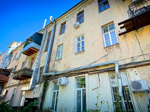 комерційна за адресою Святослава Караванського вул. (Жуковського), 35