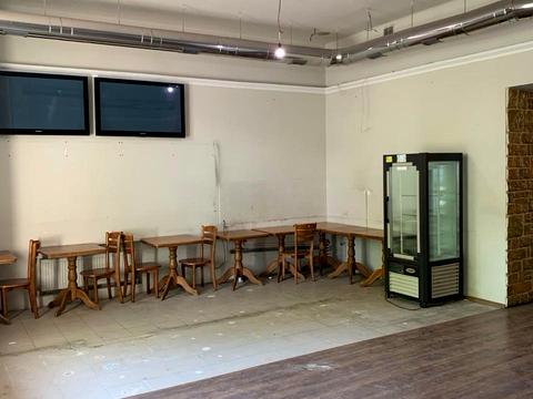 комерційна за адресою Святослава Караванського вул. (Жуковського), 35