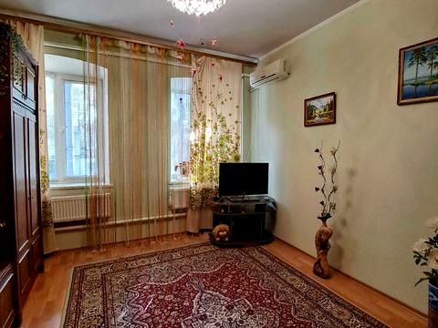 квартира за адресою Богдана Хмельницького вул., 72