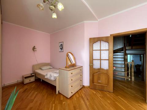 будинок за адресою Помаранчева, 9
