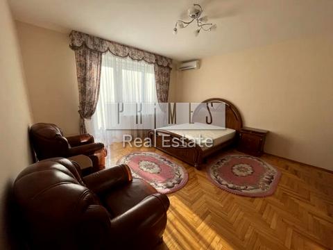 квартира за адресою Олександра Кониського вул., 52-58