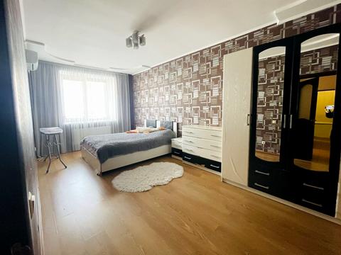 квартира за адресою Хмельницький, Зарічанська вул., 11л