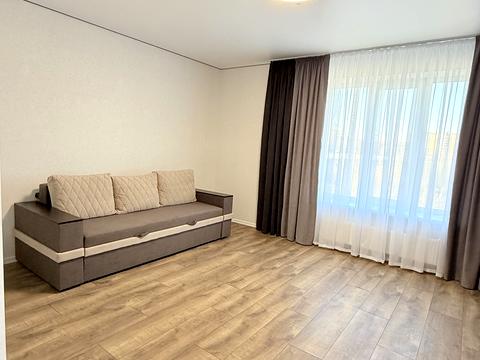 квартира за адресою Озерна вул., 14а