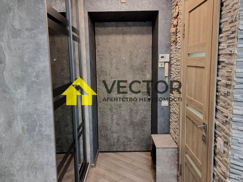 квартира за адресою Марії Башкірцевої вул., 33 к1