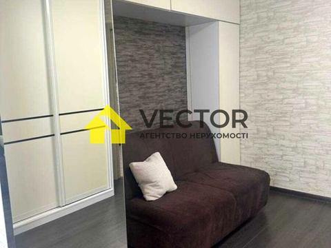 квартира за адресою Марії Башкірцевої вул., 33 к1