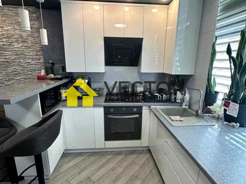 квартира по адресу Марии Башкирцевой ул., 33 к1