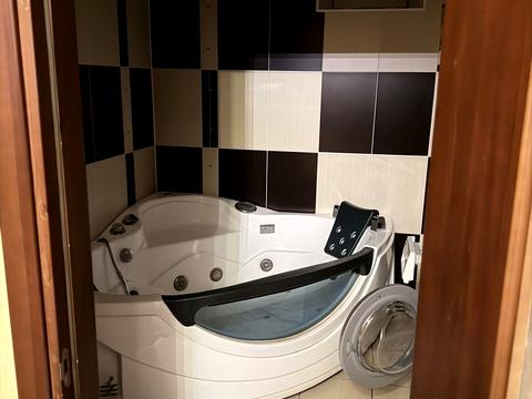 квартира за адресою Садова вул., 5-А