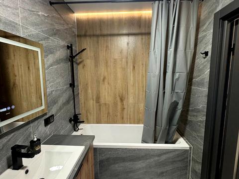 квартира по адресу Романа Левицкого ул., (Будинок 4)