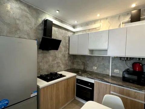 квартира по адресу Героев Майдана ул., (Будинок 6)