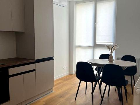 квартира за адресою Богдана Хмельницького вул., (ЖК Вежа (будинок 1))