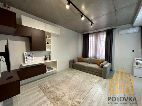 квартира за адресою Олександра Хіри вул., 1