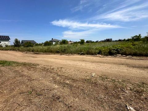 ділянка за адресою с. Крихівці, 